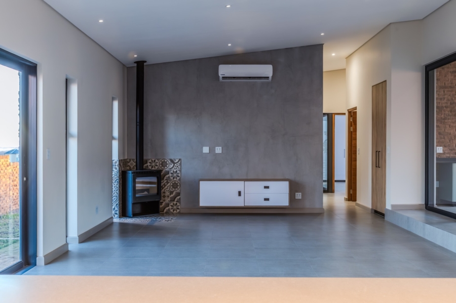 3 Bedroom Property for Sale in Vyfhoek A H North West